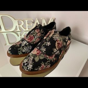 BCBG Floral Slip-on Shoes